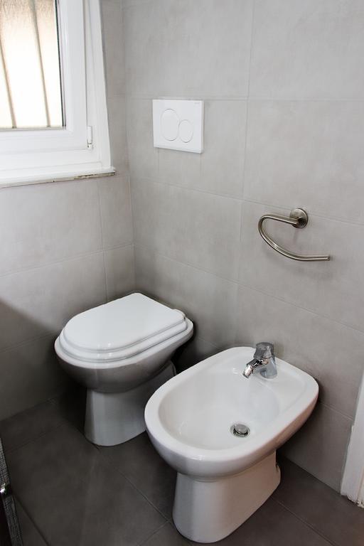 Apartment Via Sant'Alessandro Bergamo Szoba fotó