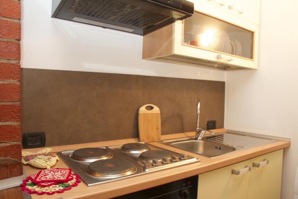 Apartment Via Sant'Alessandro Bergamo Szoba fotó